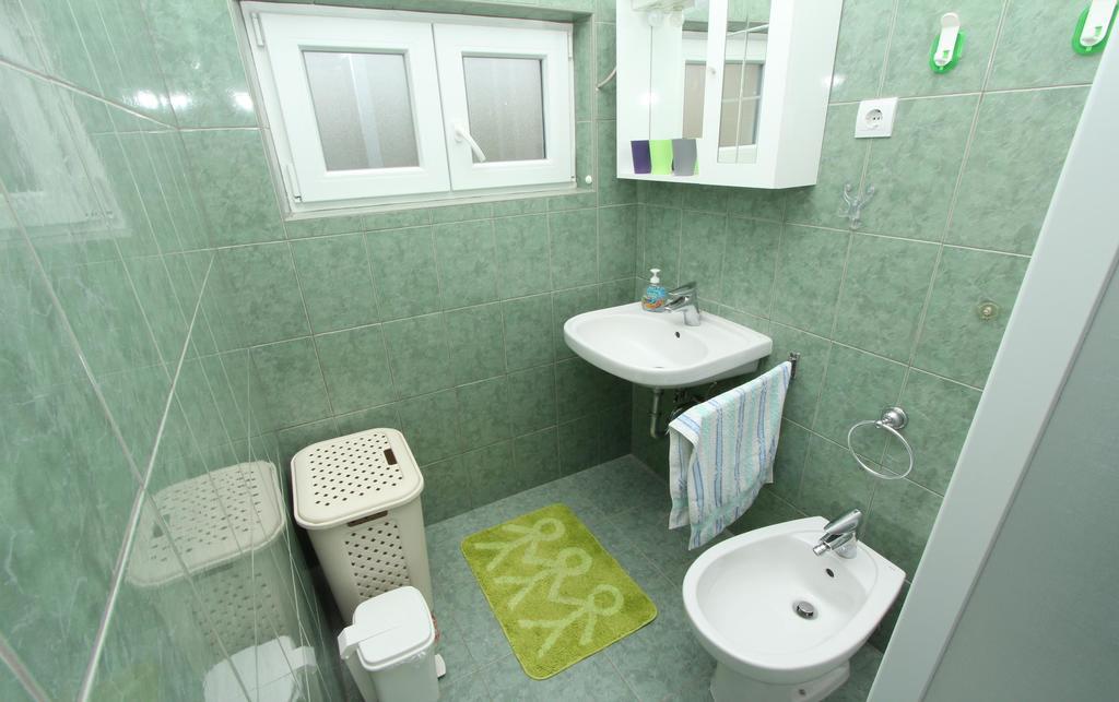 Apartment Dina Rovinj Bagian luar foto