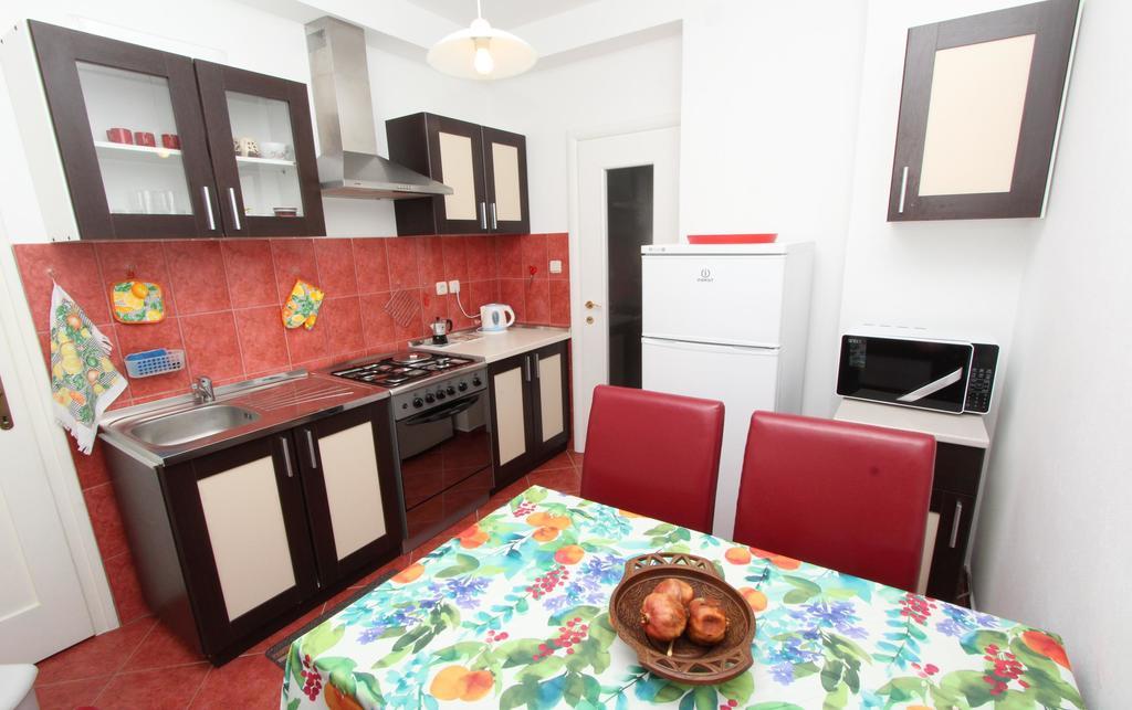 Apartment Dina Rovinj Bagian luar foto