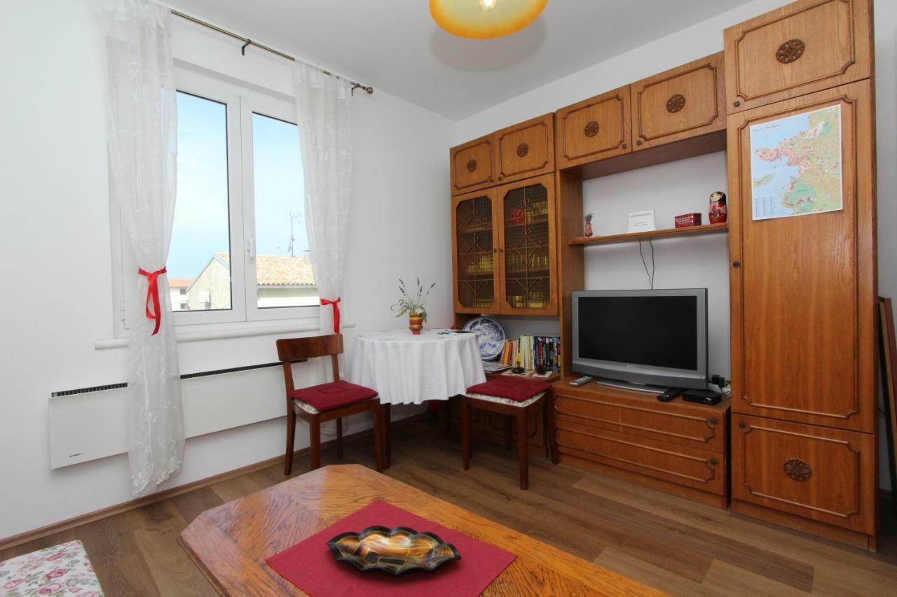 Apartment Dina Rovinj Bagian luar foto